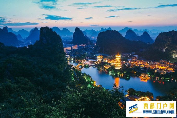 桂林旅游必去景点推荐+旅游攻略省钱指南(图12) 桂林旅游必去景点推荐+旅游攻略省钱指南(图12)