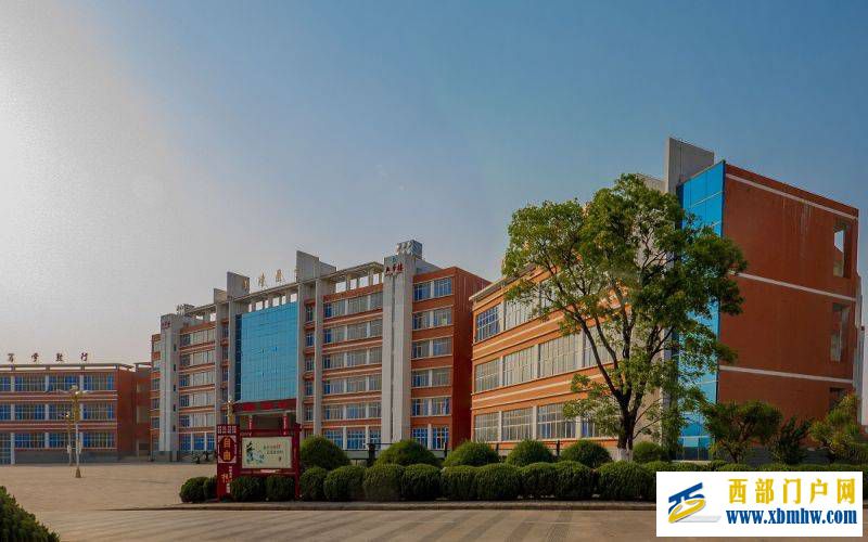 曲靖卫生学校(2022)(图2) 曲靖卫生学校(2022)(图2)