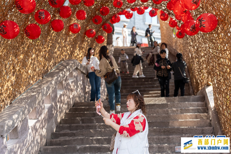 春节长假 重庆文旅“热辣滚烫”(图5) 春节长假 重庆文旅“热辣滚烫”(图5)