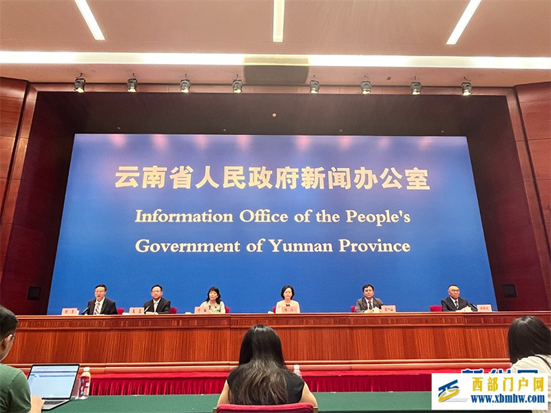 第八届南博会促成投资合作总金额超100亿元(图1) 第八届南博会促成投资合作总金额超100亿元(图1)