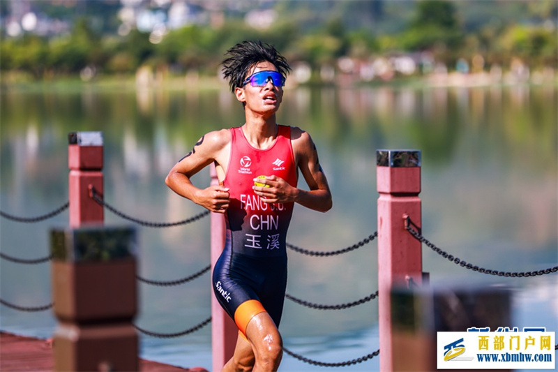 云南省第二届青少年(学生)运动会精彩纷呈(图3) 云南省第二届青少年(学生)运动会精彩纷呈(图3)