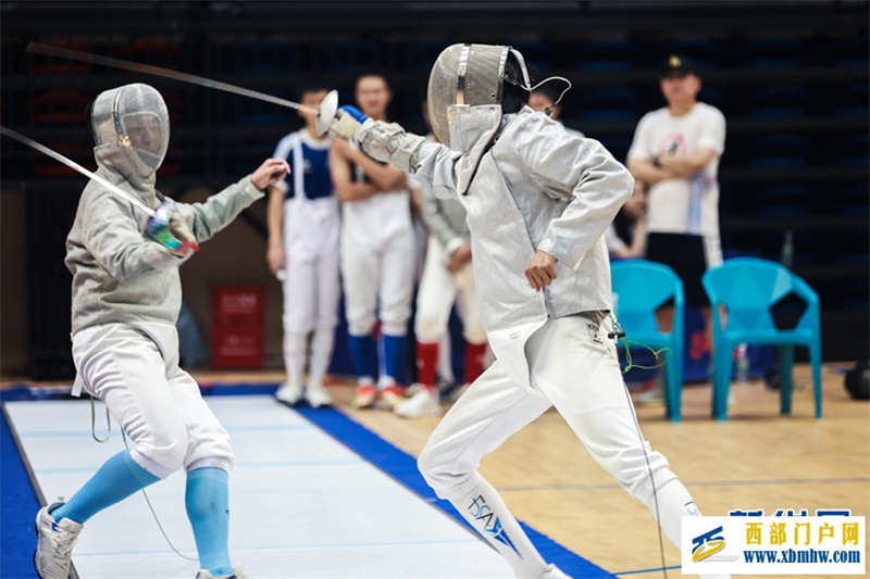 云南省第二届青少年(学生)运动会精彩纷呈(图8) 云南省第二届青少年(学生)运动会精彩纷呈(图8)