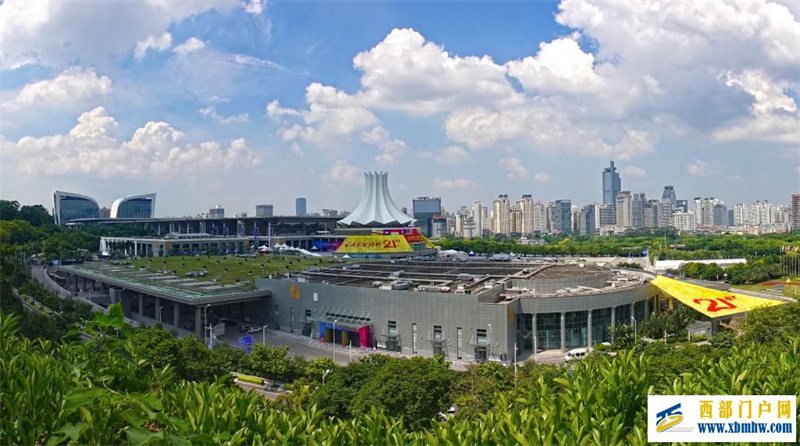 广西南宁:“盛装”迎盛会(图1) 广西南宁:“盛装”迎盛会(图1)